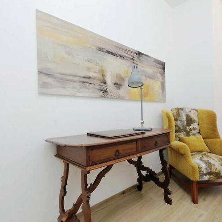 Aventino Contemporary Apartment Roma Ngoại thất bức ảnh