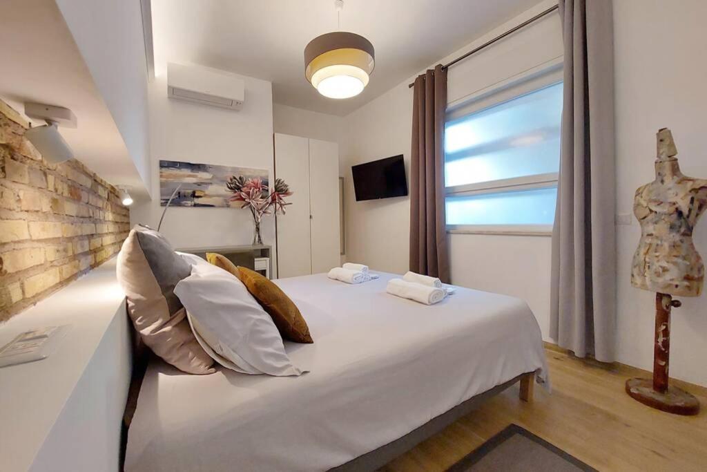 Aventino Contemporary Apartment Roma Ngoại thất bức ảnh