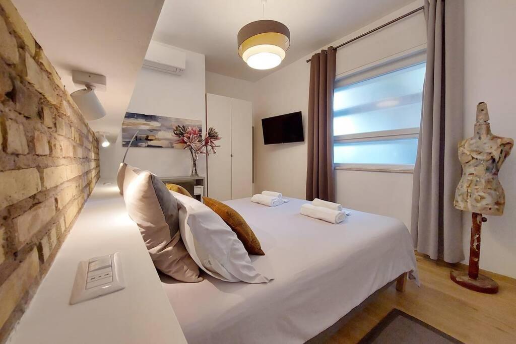 Aventino Contemporary Apartment Roma Ngoại thất bức ảnh