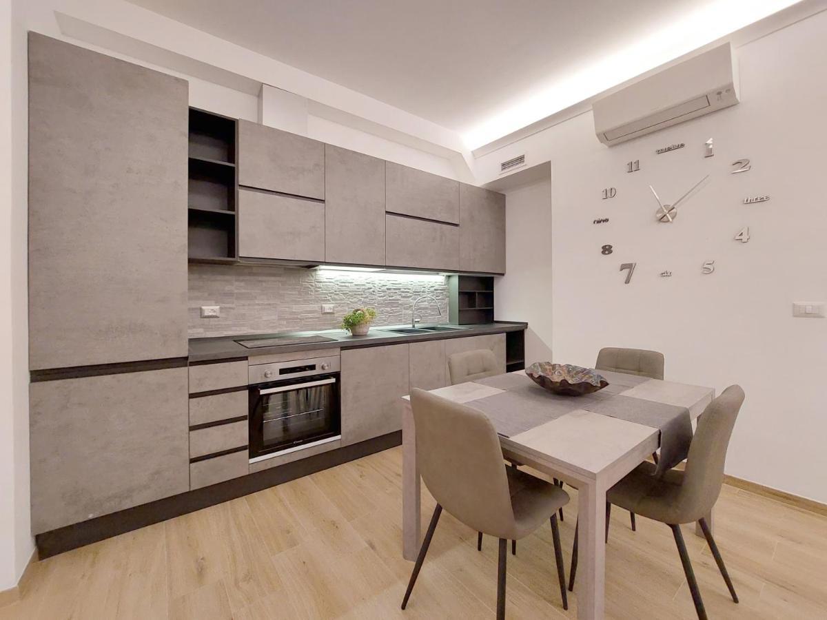 Aventino Contemporary Apartment Roma Ngoại thất bức ảnh